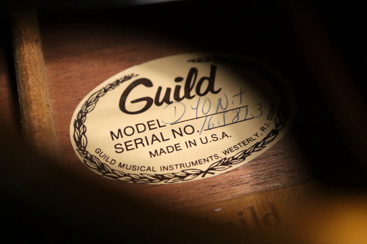 GUILD D-40NT 1977