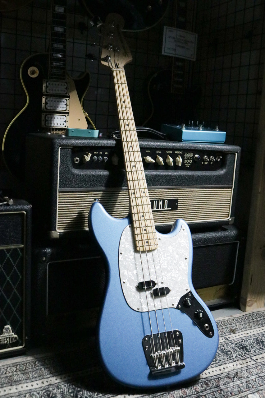 Squier by Fender FSR Vintage Modified Mustang Bass LPB 2012