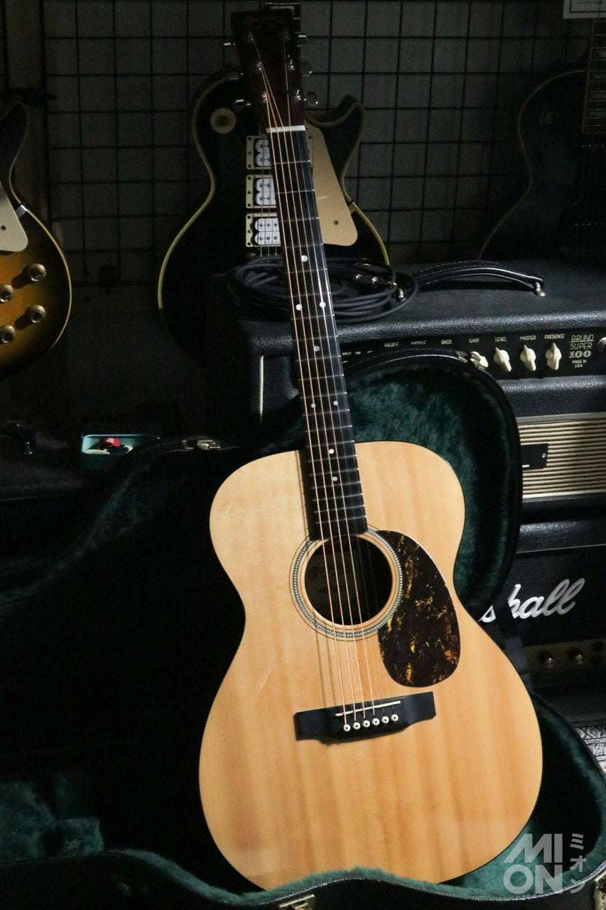Martin 000-16GT 2008