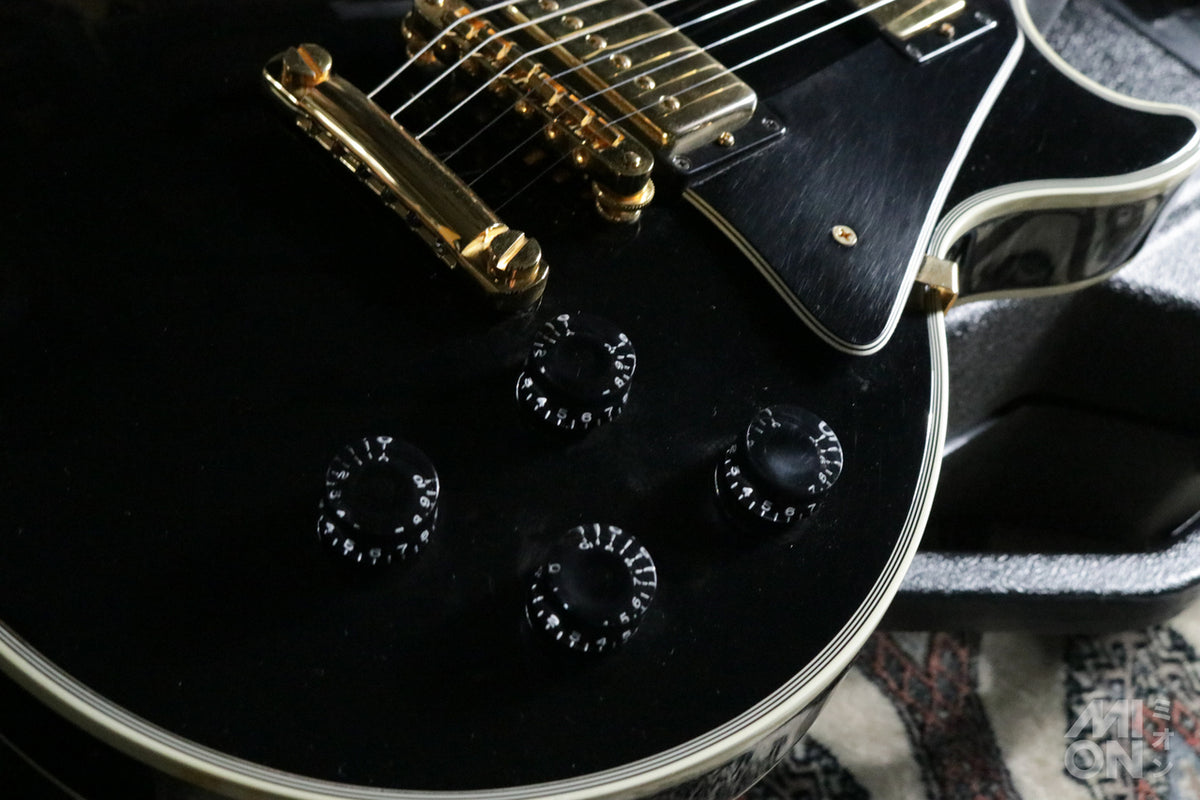 Gibson Les Paul Custom Ebony Gold Hardware 1987