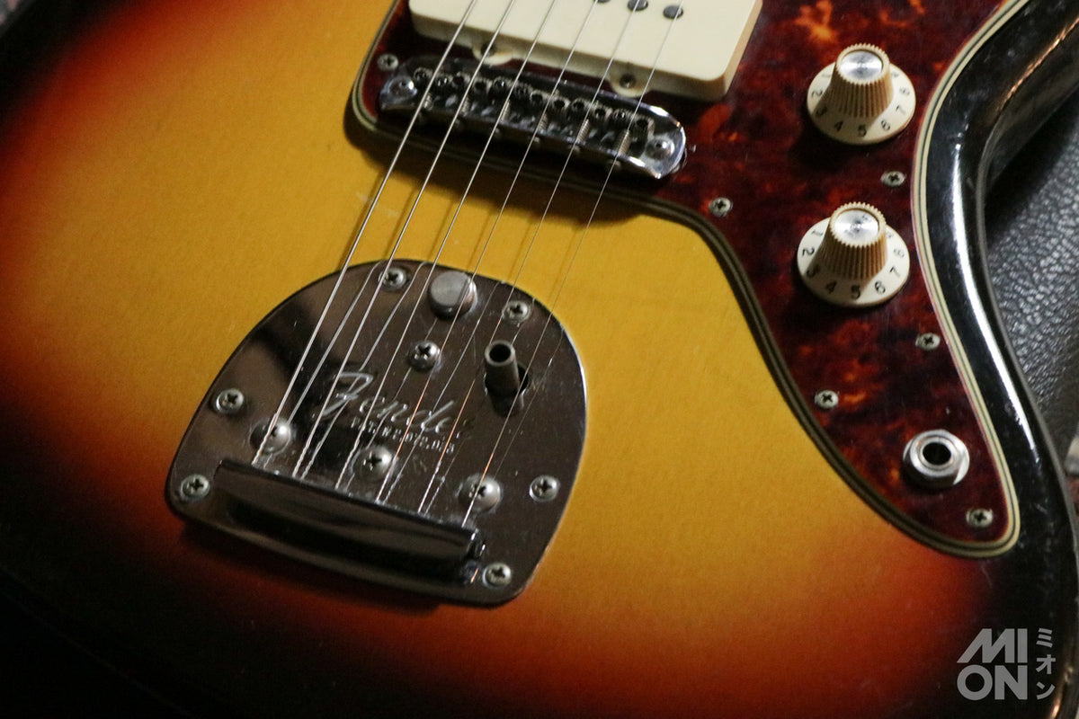 Fender Jazzmaster Sunburst 1965 w/ Binding & Dot Inlay
