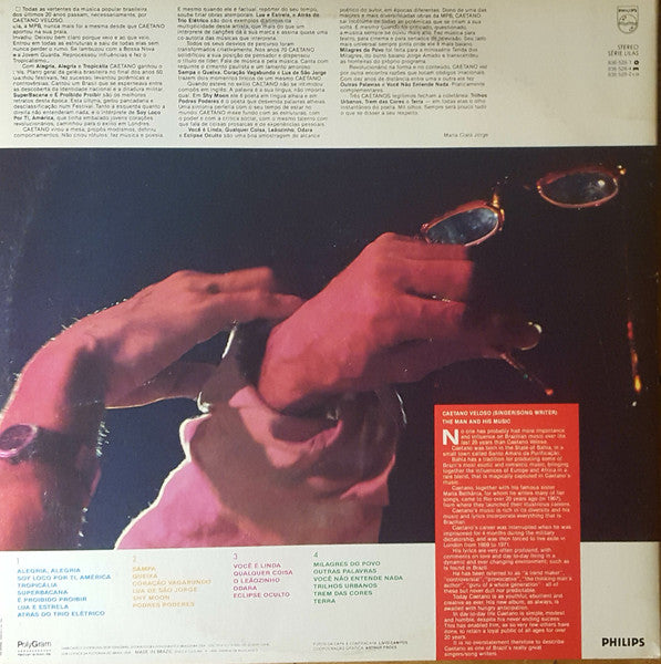 Master Release: Sem Lenço, Sem Documento (O Melhor De Caetano Veloso) by Caetano Veloso
