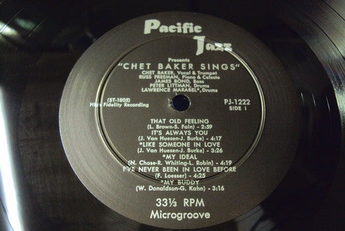 Chet Baker Sings