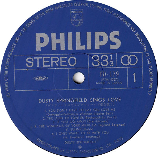 Sings Love
