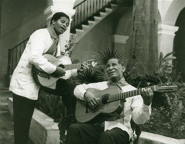 Los Compadres