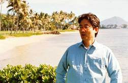 Toshifumi Hinata