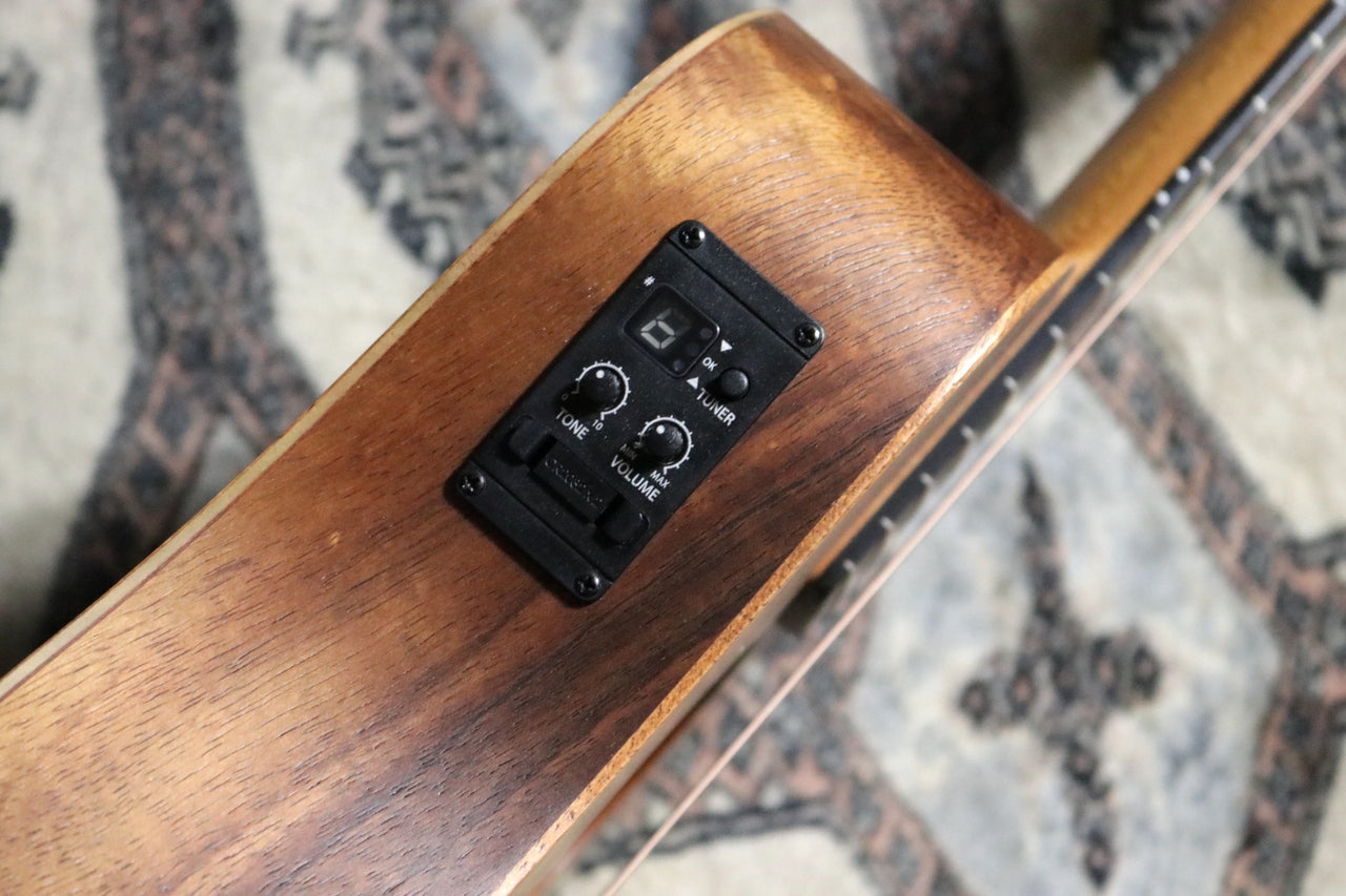 Taylor BTe-Koa (Baby Taylor-e Koa) [Taylor authorized repair man store]