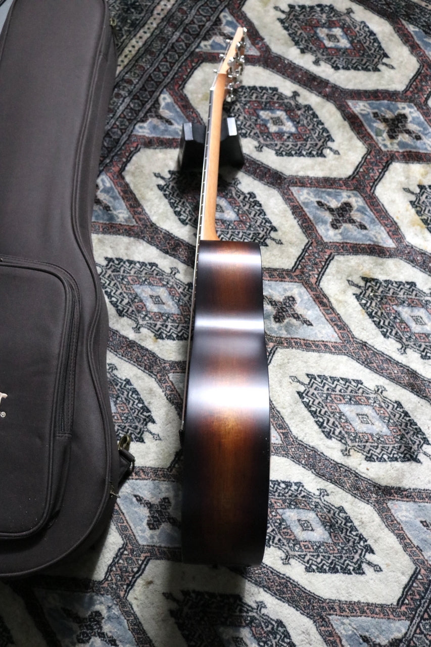 Taylor GS Mini-e Koa Plus [Taylor authorized repair man store]