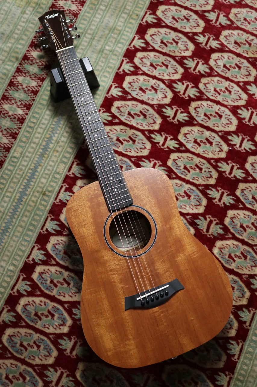 Taylor BT2e (Baby Taylor-e Mahogany) [Taylor-certified repair man store]