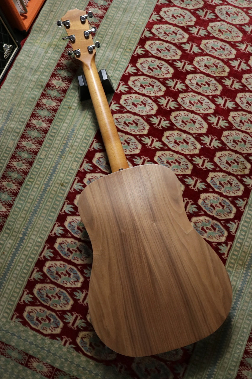 Taylor BBT (Big Baby Taylor) Walnut [Taylor authorized repair man store]