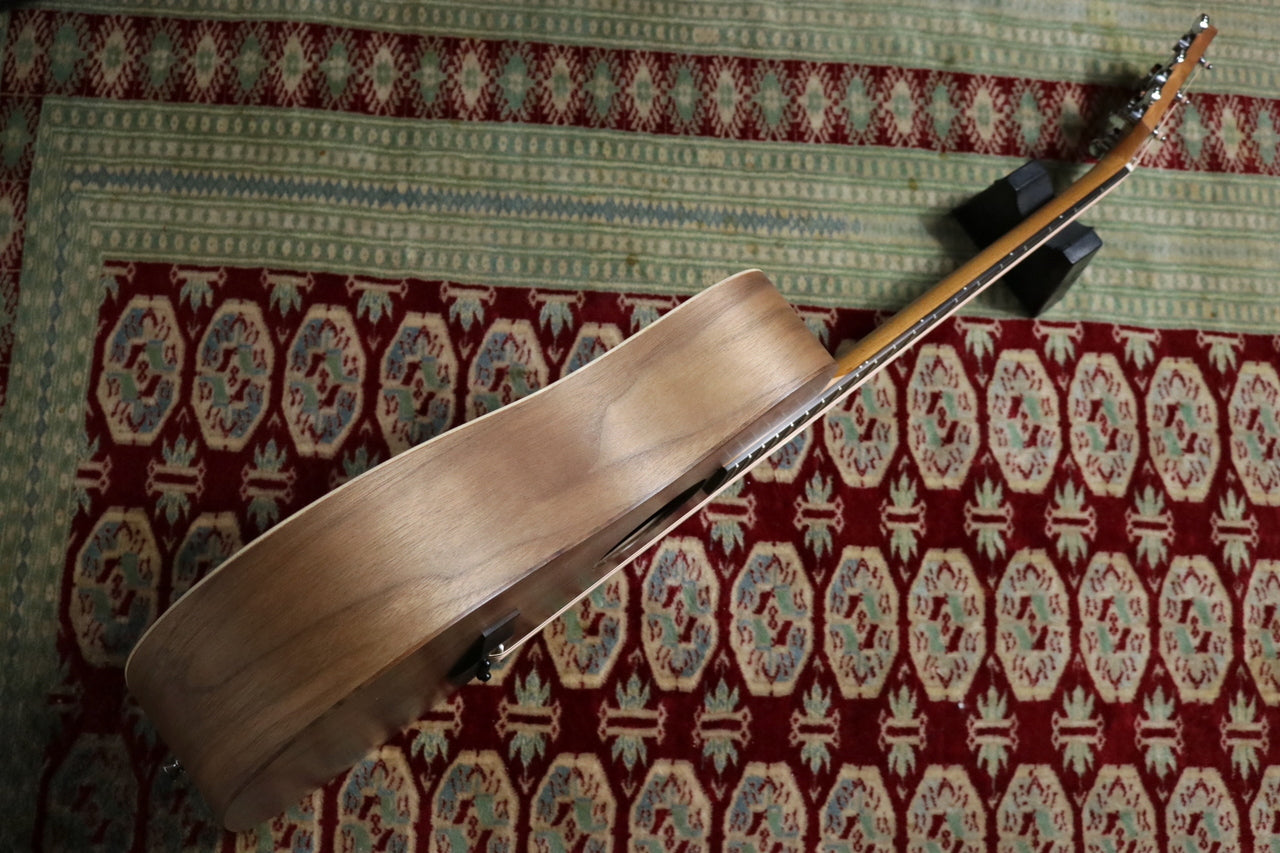 Taylor BBT (Big Baby Taylor) Walnut [Taylor authorized repair man store]