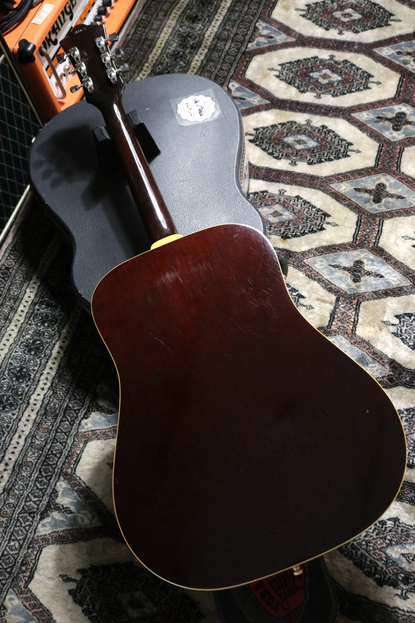 GUILD D-40NT 1977