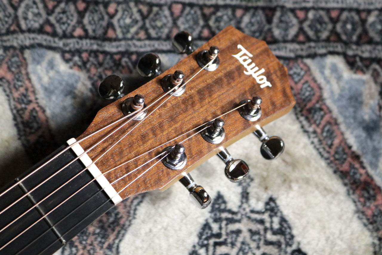 Taylor BT2e (Baby Taylor-e Mahogany) [Taylor-certified repair man store]