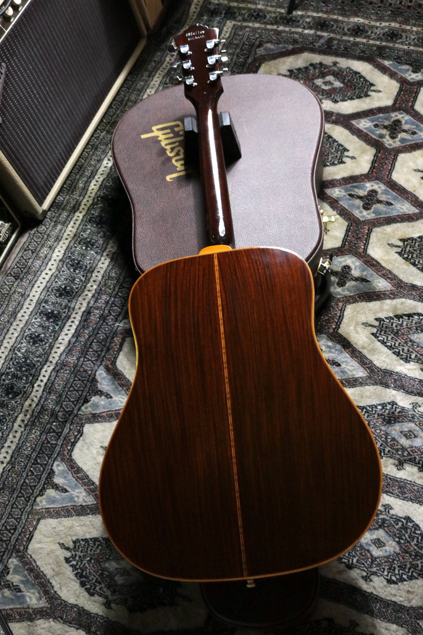 GUILD D-50NT 1981