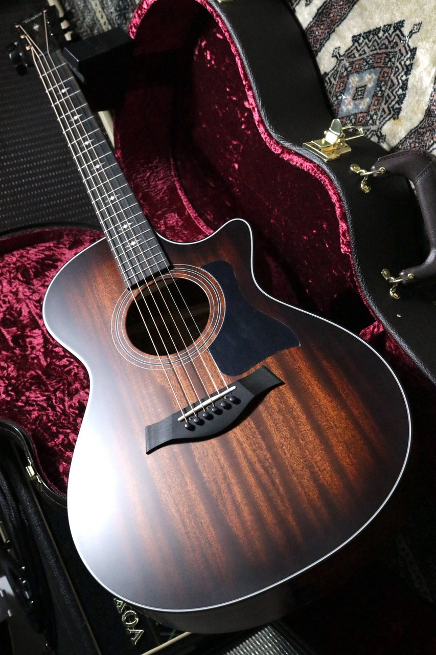 Taylor 322ce Mahogany V-Class [Taylor authorized repair man store]