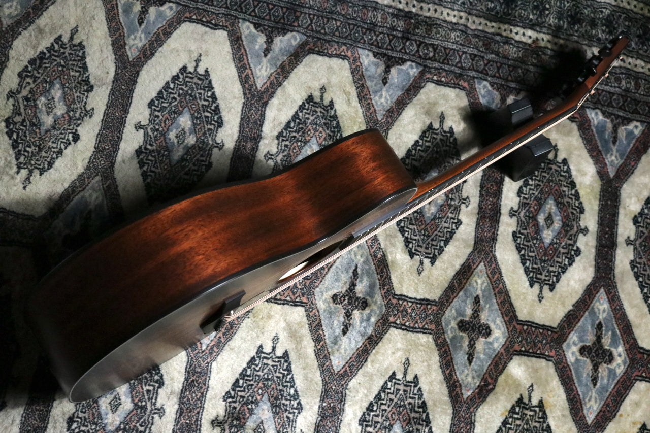 Taylor 322ce Mahogany V-Class [Taylor authorized repair man store]