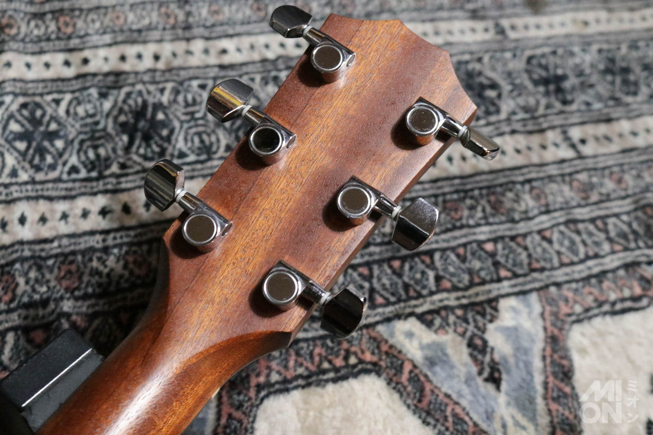 Taylor 114e ES2 2016 [Taylor authorized repair man staffed store]