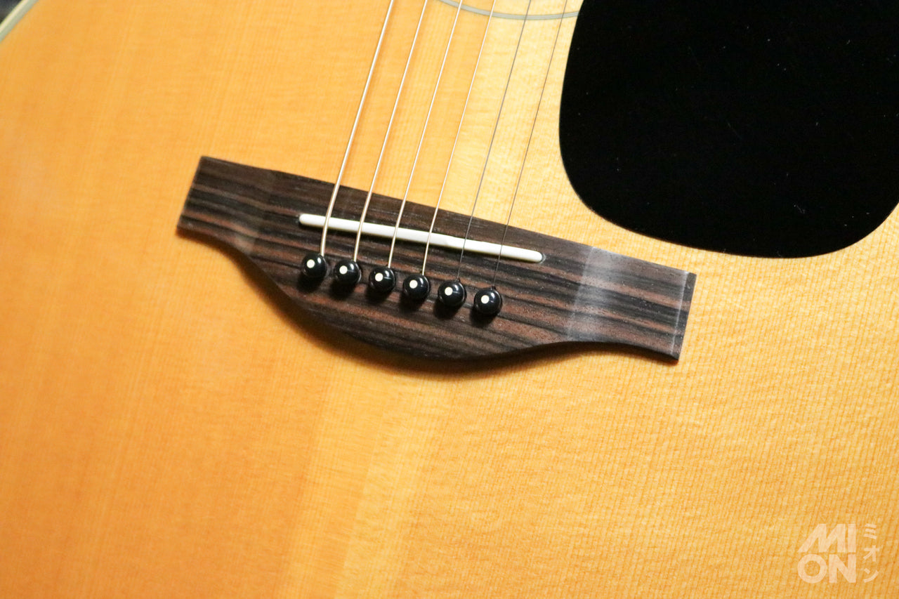YAMAHA LL6 2006