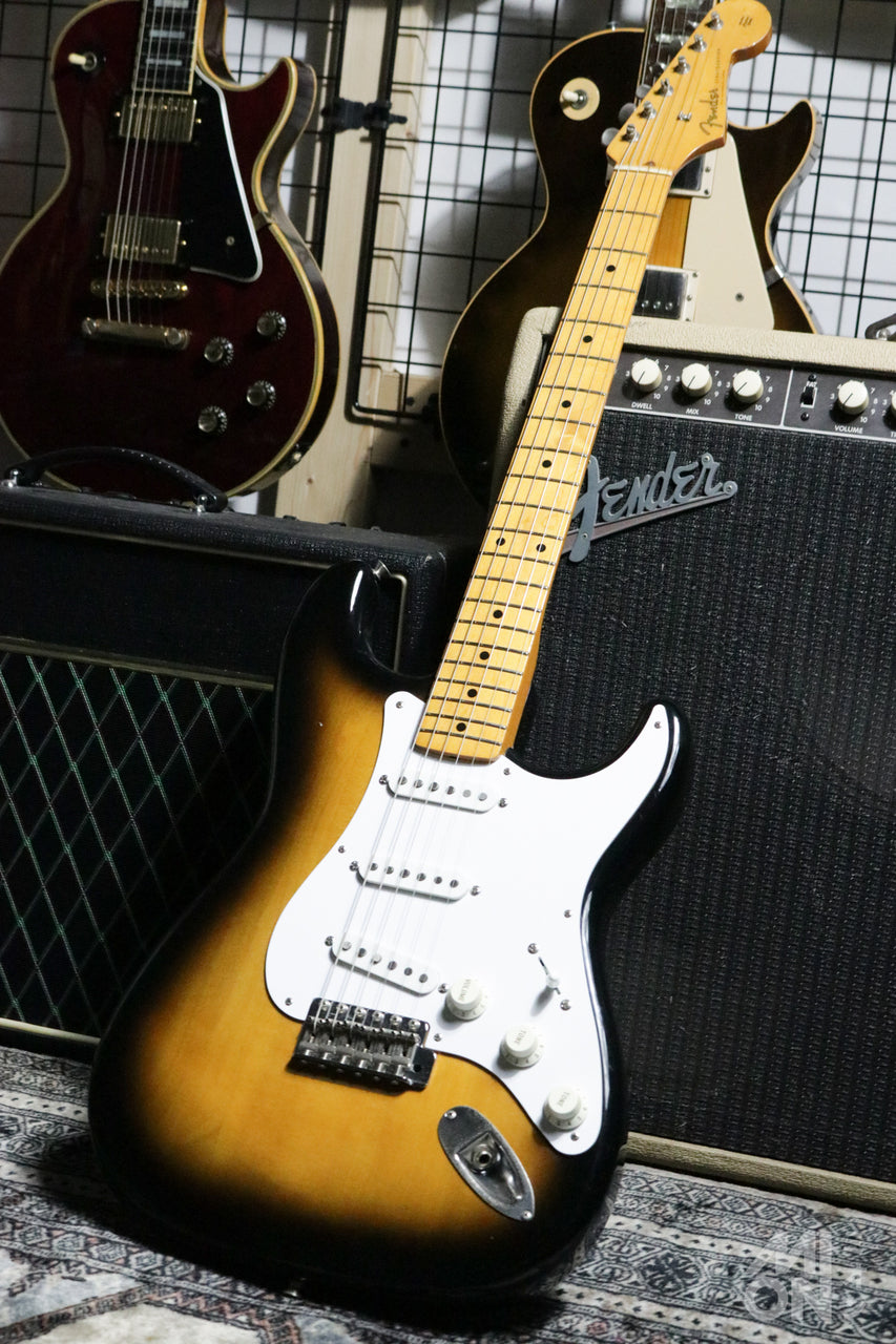 Fender Japan ST54-55 2TS w/ Monty's Guitars '54 Stratocaster Pickups Set
