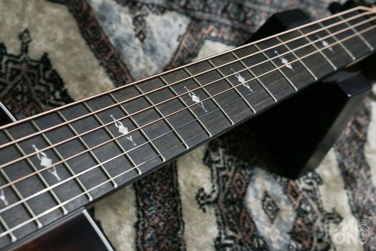 Taylor [Trial video available] 322e Mahogany V-Class [Taylor authorized repairman staffed store]