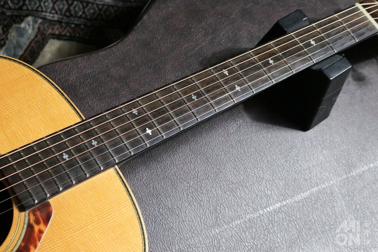 YAMAHA LL26 2004