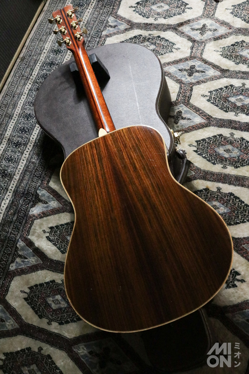 YAMAHA LL26 2004