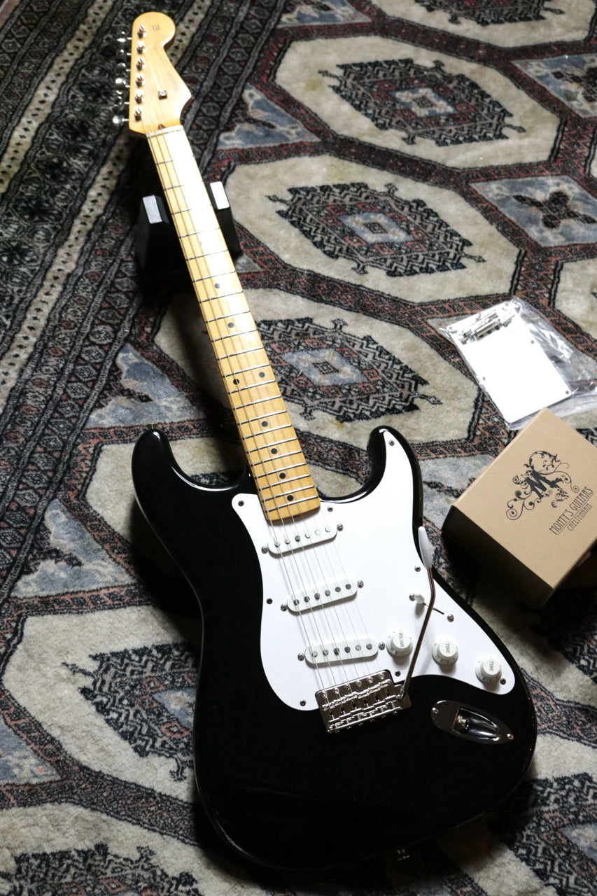 Fender Japan Stratocaster Black w/ Monty's Guitars '54 Stratocaster Pickups Set