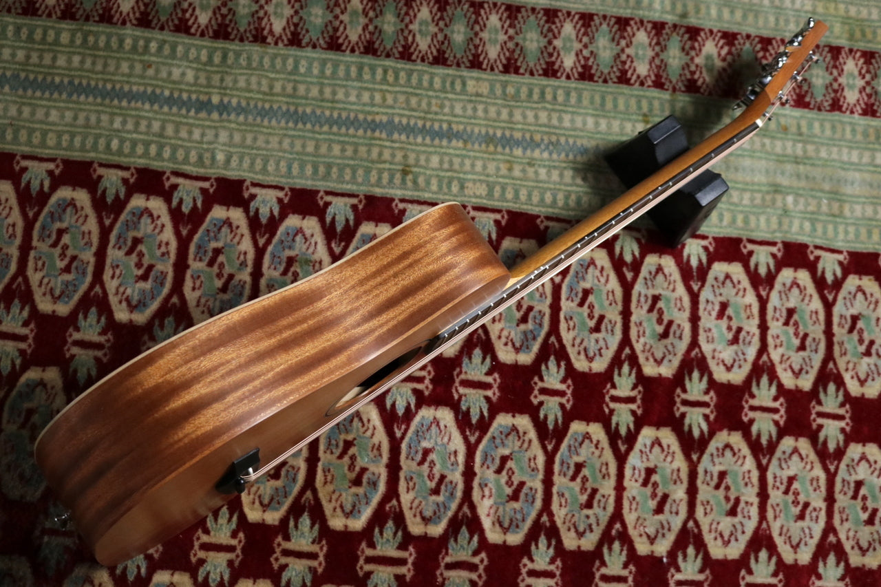 Taylor [Trial video available] BT2 (Baby Taylor Mahogany) [Taylor-certified repair man store]