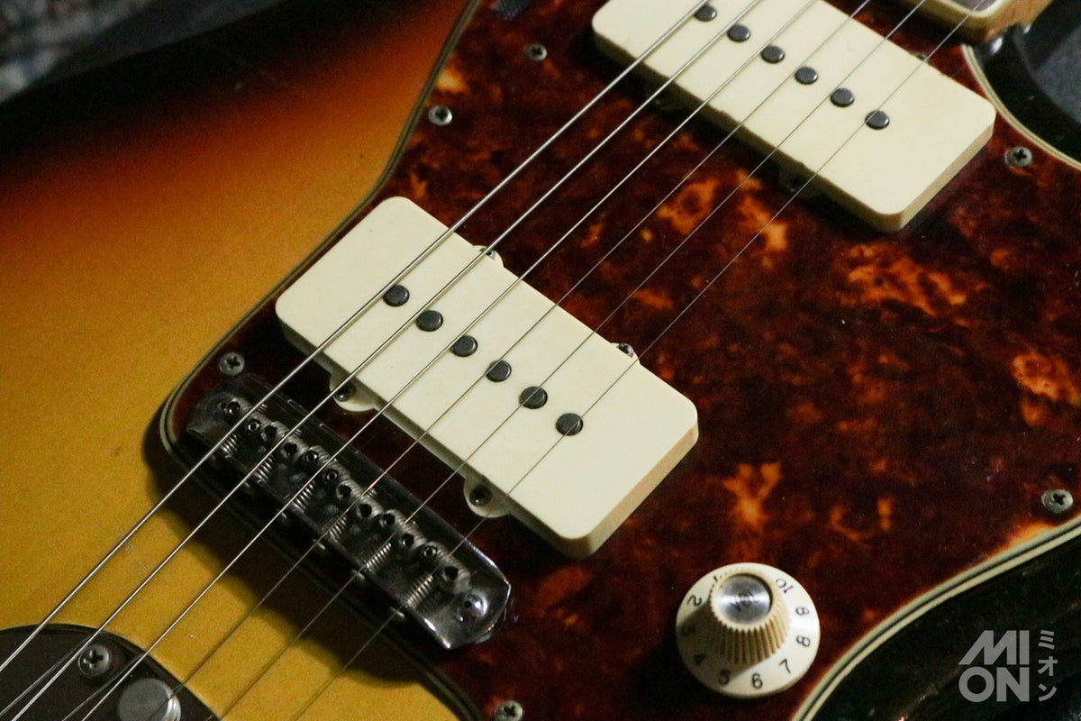 Fender Jazzmaster Sunburst 1965 w/ Binding & Dot Inlay