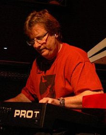 T. Lavitz