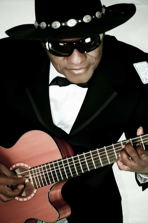 Dino Vangu