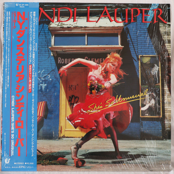 She's So Unusual = N.Y.ダンステリア