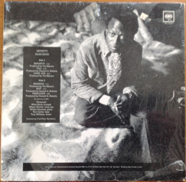 Release: Nefertiti-Vinyl-US-1977-PC 9594-68031