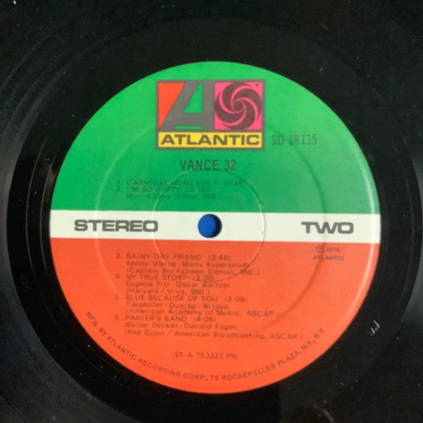 Vance 32