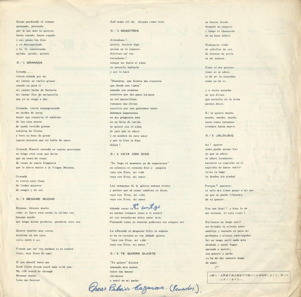 Sings Spanish & Latin American Favorites