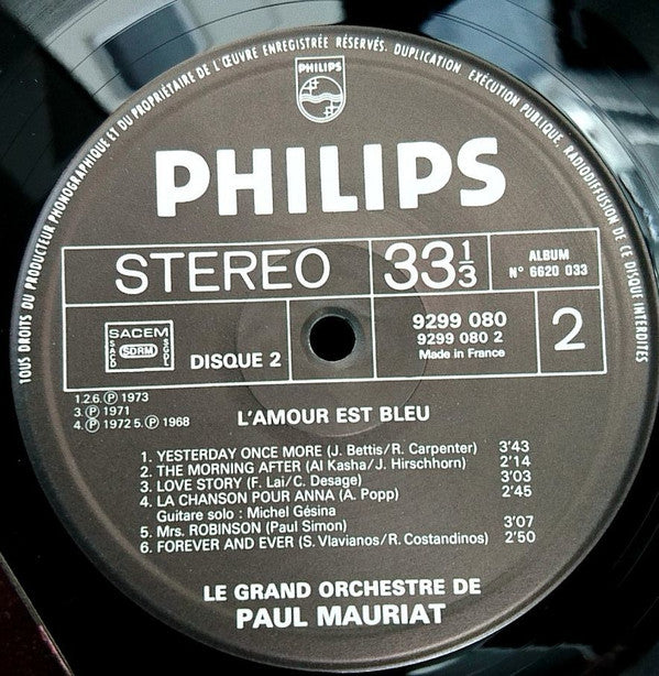L'Amour Est Bleu