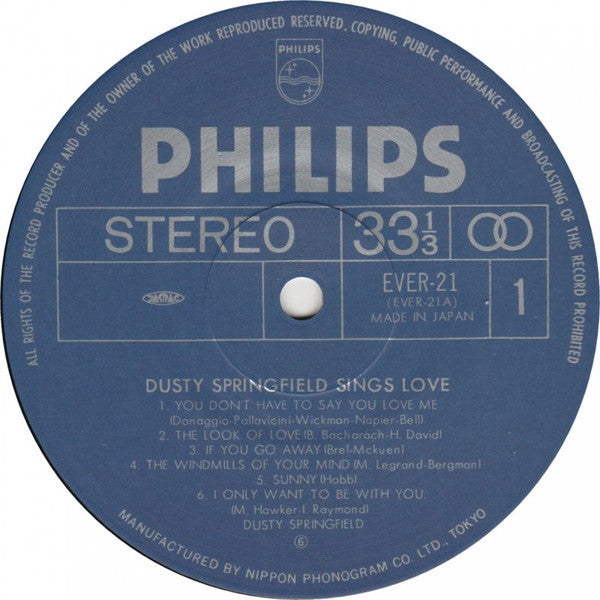 Sings Love