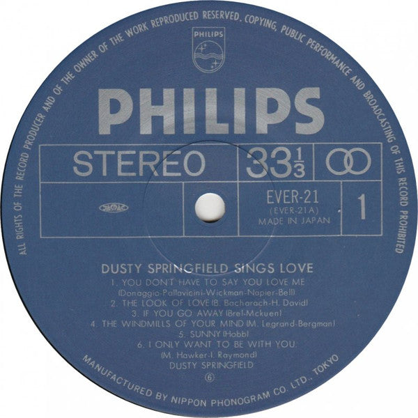 Sings Love