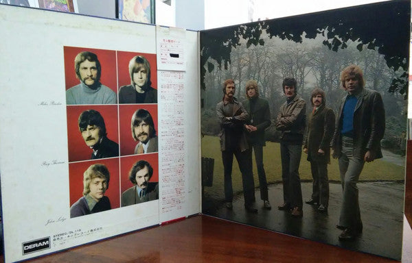 Release: On The Threshold Of A Dream-Vinyl-Japan-1971-DL-116-6644331