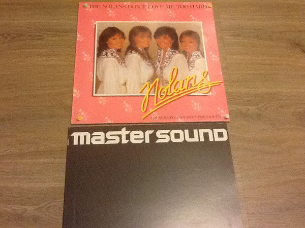 Master Release: Don't Love Me Too Hard = やさしくラブ・ミー by The Nolans