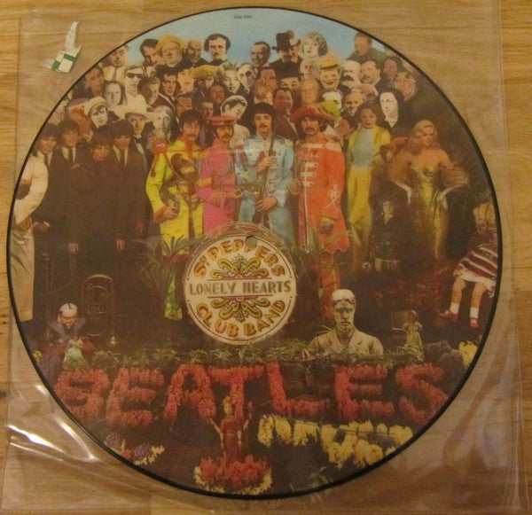 Release: Sgt. Pepper's Lonely Hearts Club Band-Vinyl-UK-1979-PHO 7027-8222736